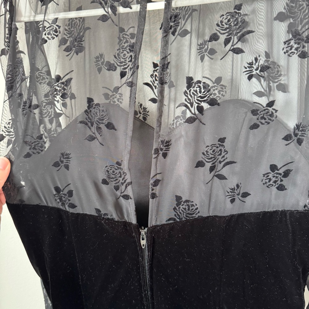 Vintage Niki Black Velvet Floral Dress Size 10 Whimsigoth 80s 90s Prom Sheer - Picture 8 of 13